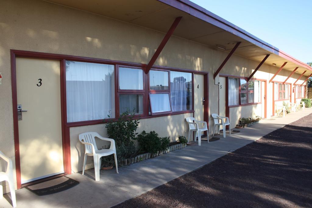 Nhill Oasis Motel Εξωτερικό φωτογραφία